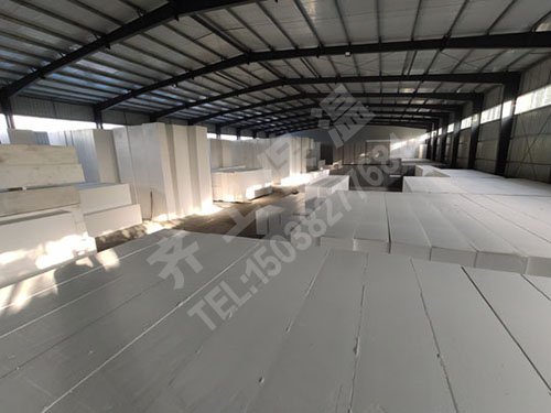  發泡水泥板表面光澤以及較好的高溫性能